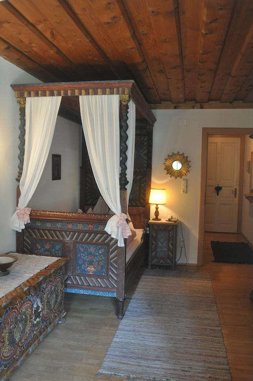 Romantikhotel Almtalhof Gruenau im Almtal Phòng bức ảnh
