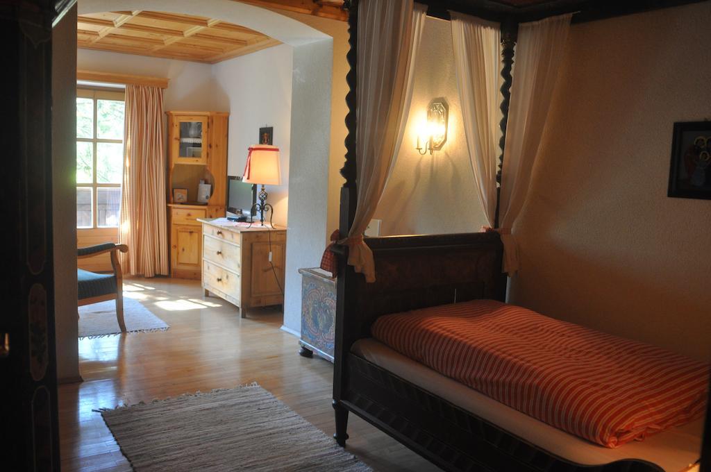 Romantikhotel Almtalhof Gruenau im Almtal Phòng bức ảnh